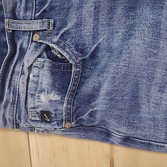 KanCan Light Blue High Rise Flaire Distressed Boyfriend Jeans 9/28 - Picture 3 of 9